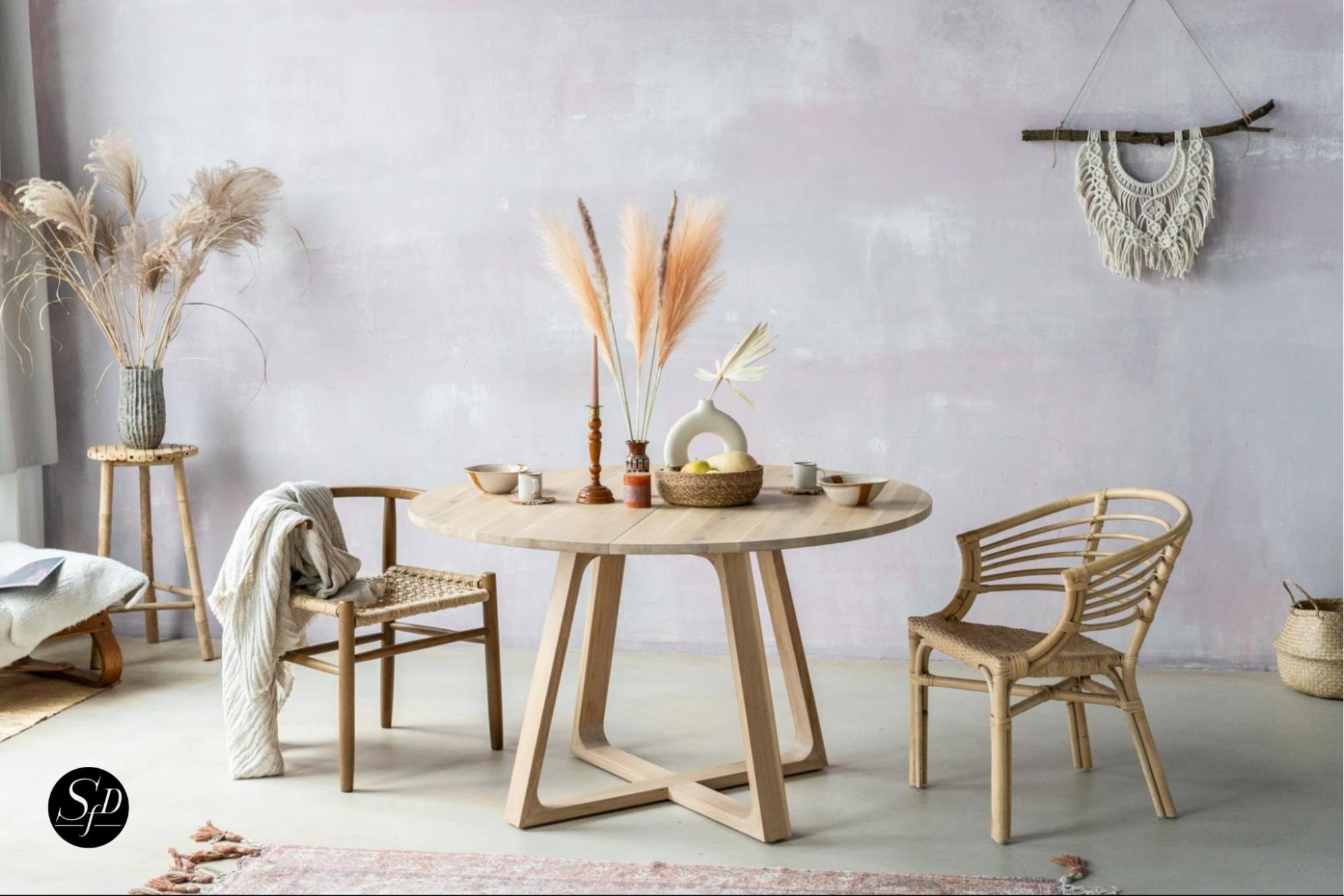 SOL - stół do jadalni w minimalistycznym stylu boho z efektem surowego dębu, SFD Furniture Design